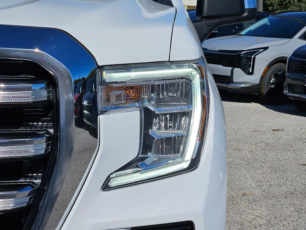 Thumbnail: 2022 GMC Sierra 1500 - 22