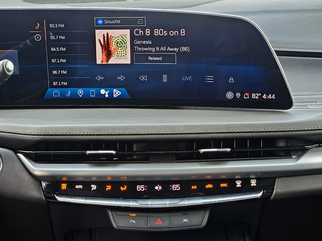 Thumbnail: 2024 Cadillac XT4 - 11