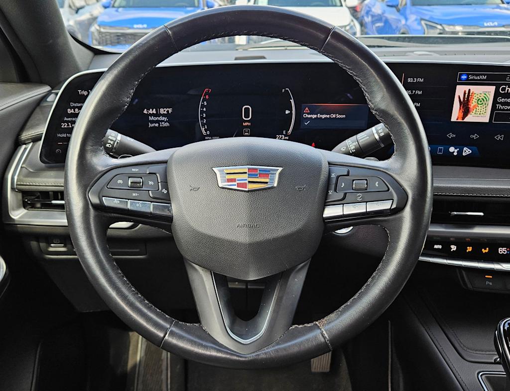 Thumbnail: 2024 Cadillac XT4 - 10