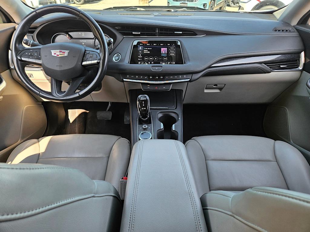 Thumbnail: 2023 Cadillac XT4 - 2