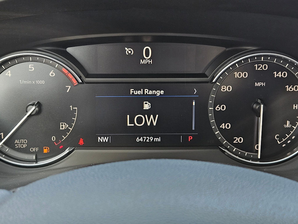 Thumbnail: 2023 Cadillac XT4 - 15