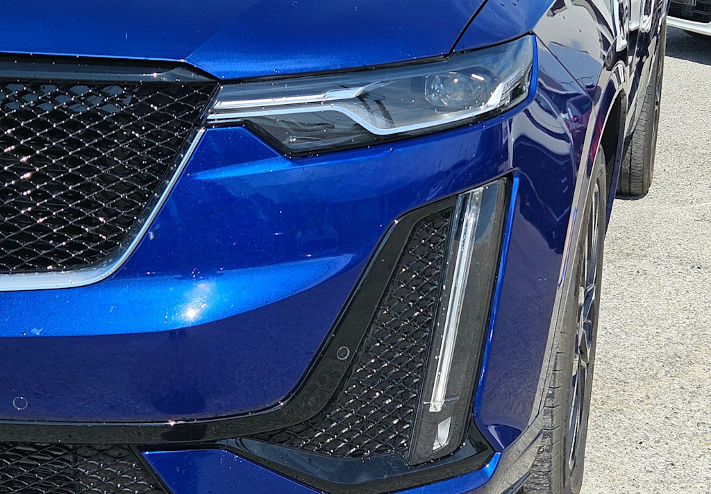 Thumbnail: 2025 Cadillac XT6 - 19