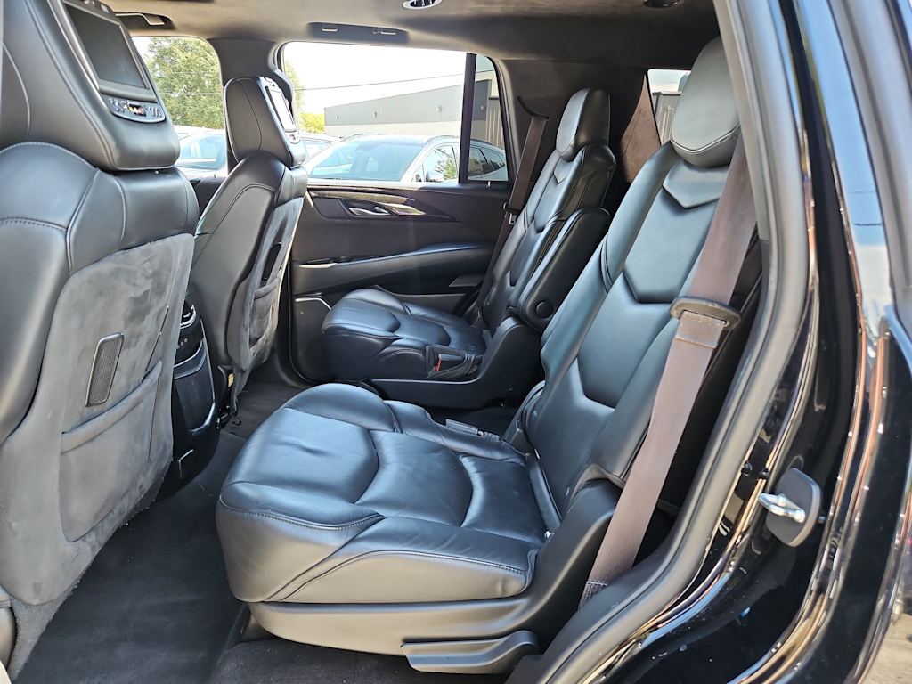 Thumbnail: 2017 Cadillac Escalade - 18