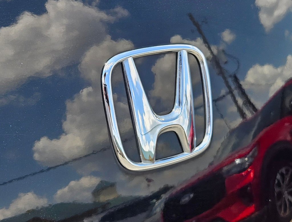 Thumbnail: 2011 Honda Accord - 6