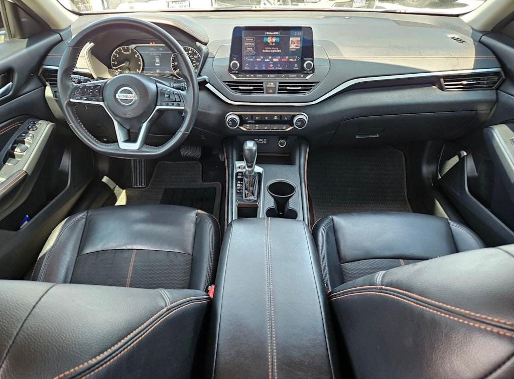 Thumbnail: 2022 Nissan Altima - 9