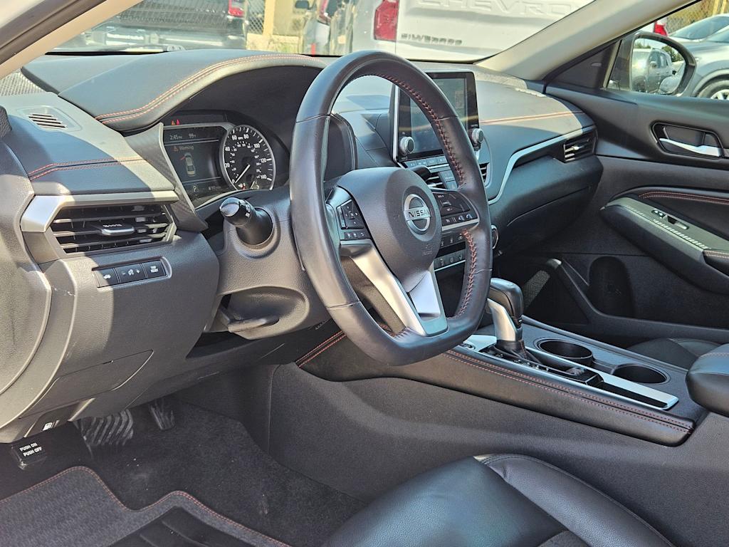 Thumbnail: 2022 Nissan Altima - 2