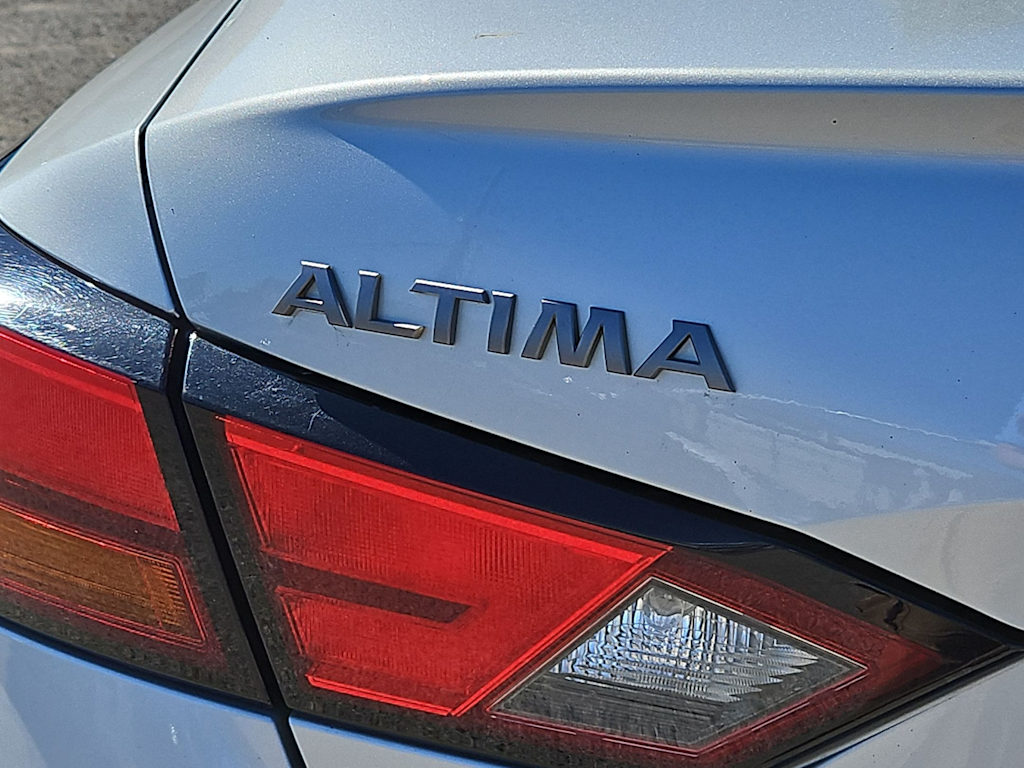 Thumbnail: 2024 Nissan Altima - 7