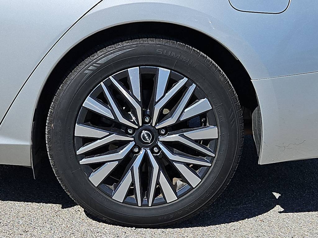 Thumbnail: 2024 Nissan Altima - 8