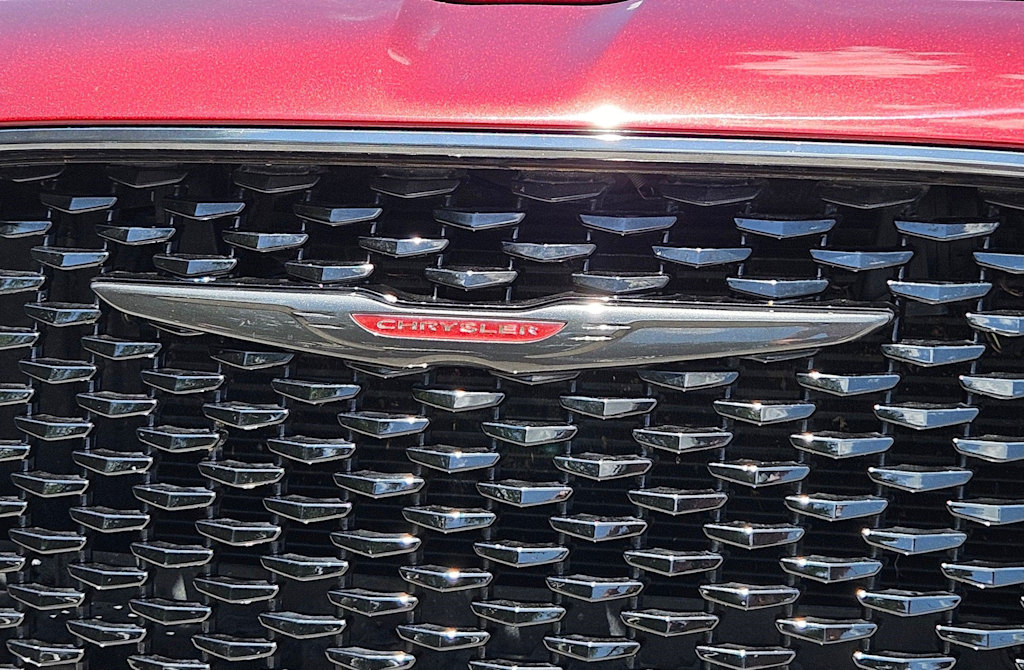 Thumbnail: 2023 Chrysler 300 - 7