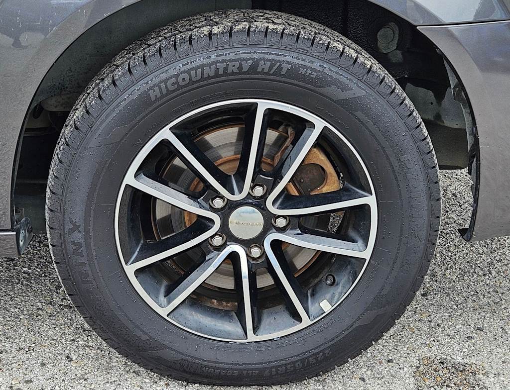 Thumbnail: 2016 Dodge Grand Caravan - 8