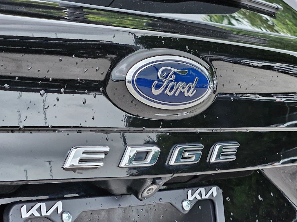 Thumbnail: 2021 Ford Edge - 7