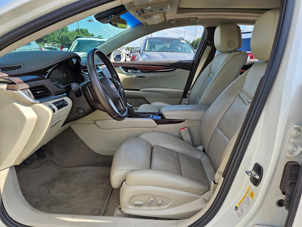 Thumbnail: 2014 Cadillac XTS - 10