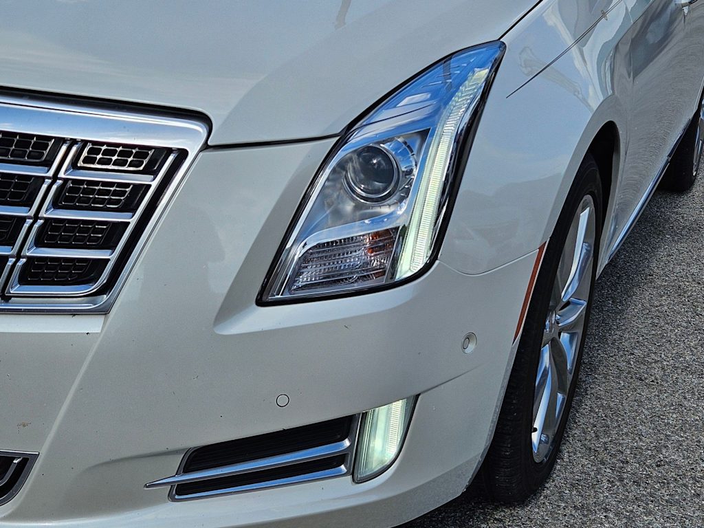 Thumbnail: 2014 Cadillac XTS - 23