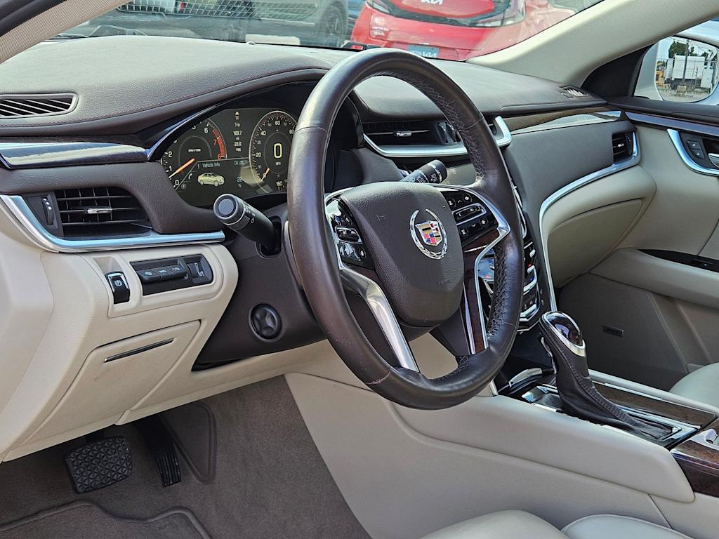 Thumbnail: 2014 Cadillac XTS - 2