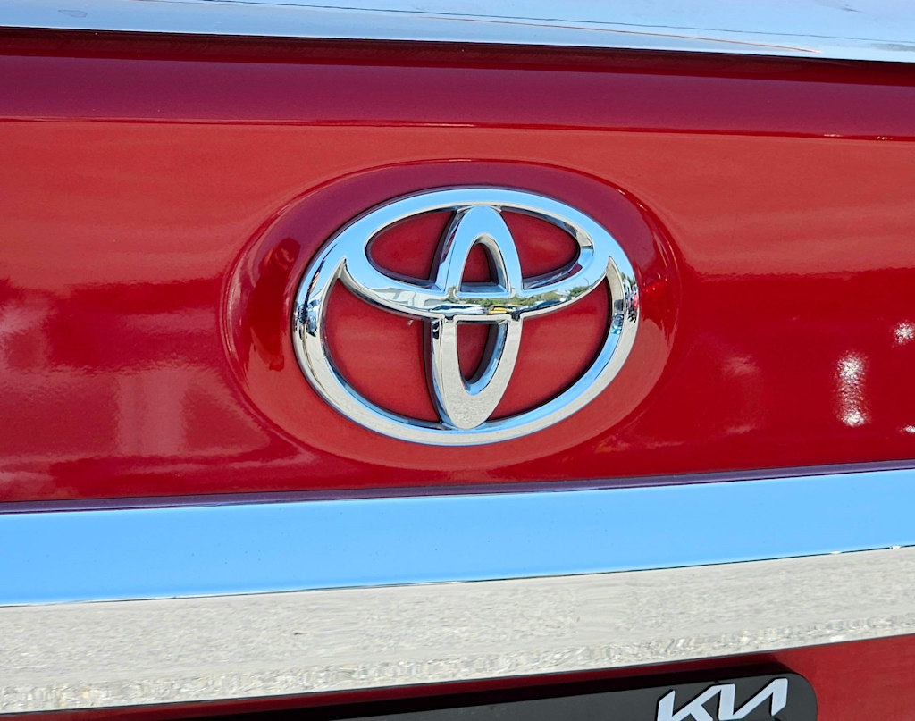 Thumbnail: 2012 Toyota Corolla - 17