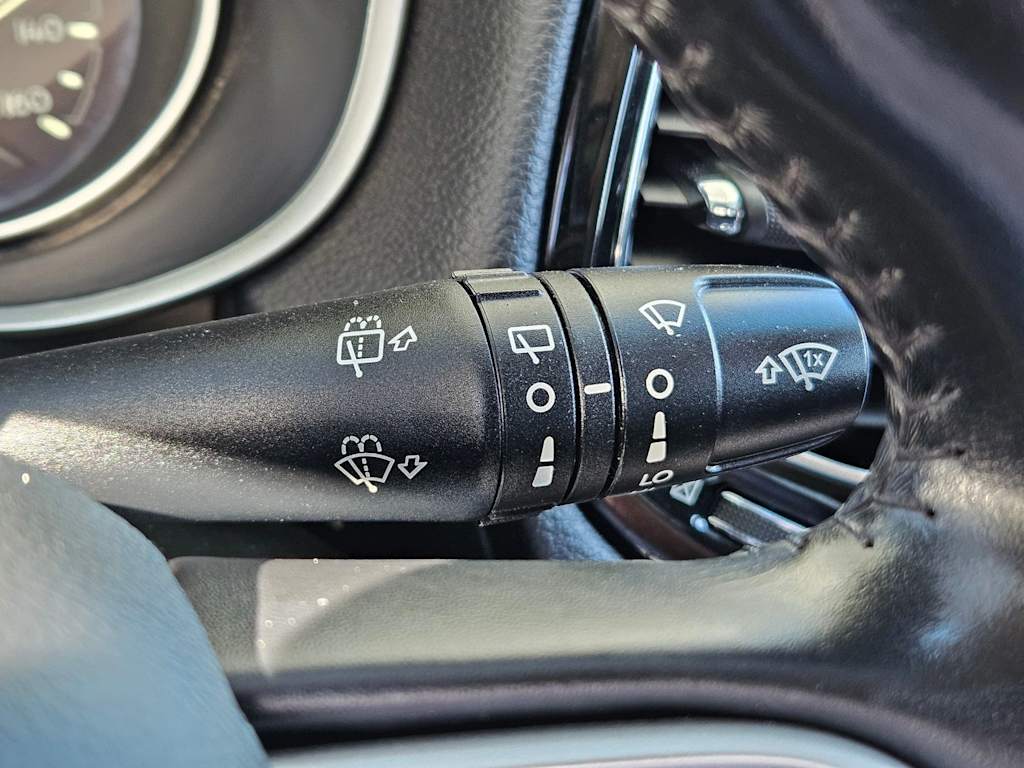 Thumbnail: 2020 Jeep Compass - 16