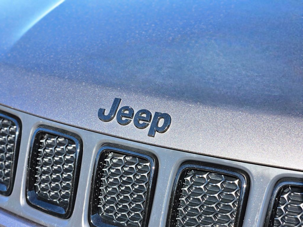 Thumbnail: 2020 Jeep Compass - 19
