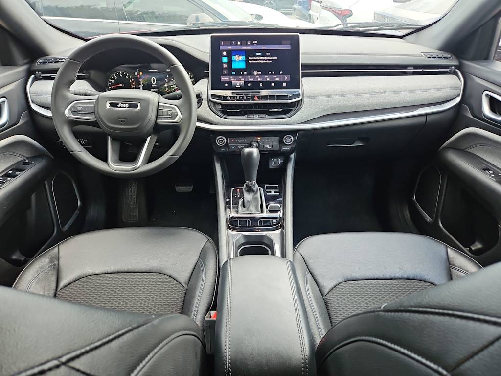 Thumbnail: 2024 Jeep Compass - 8