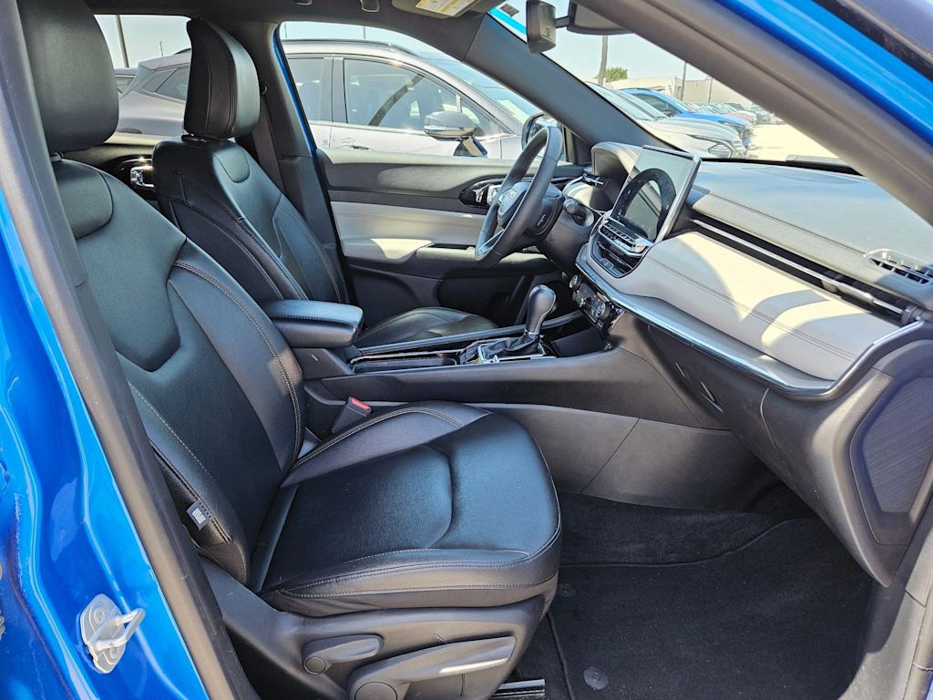 Thumbnail: 2024 Jeep Compass - 12