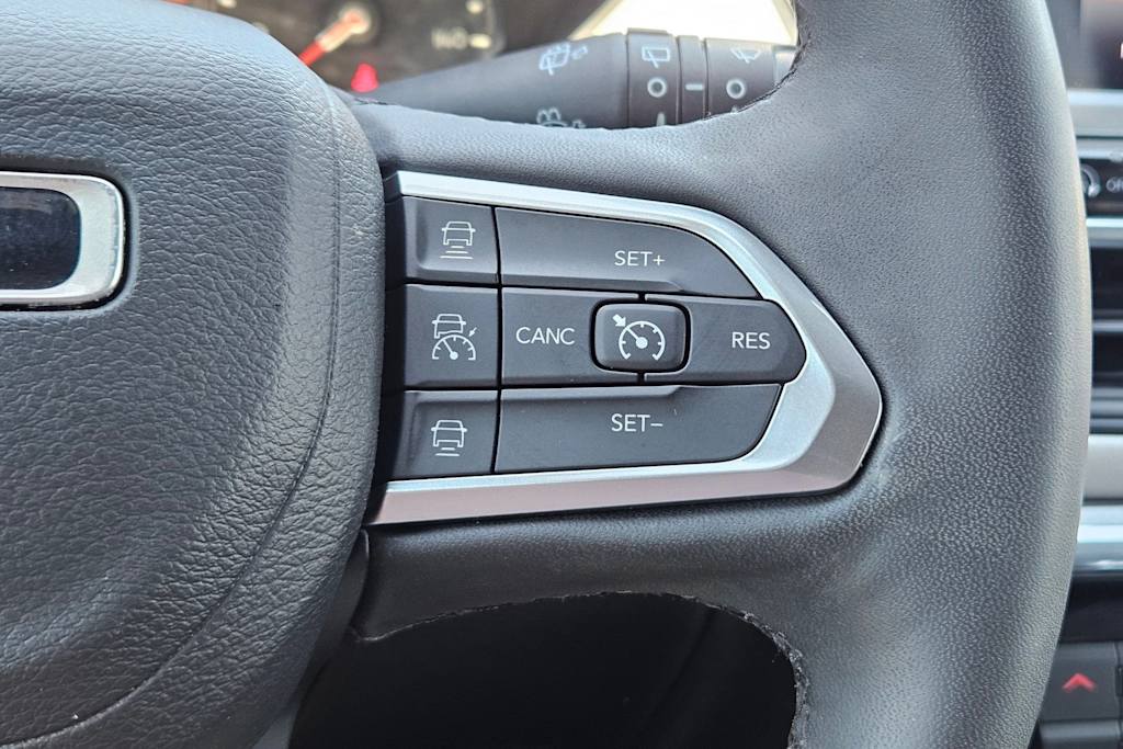 Thumbnail: 2024 Jeep Compass - 31
