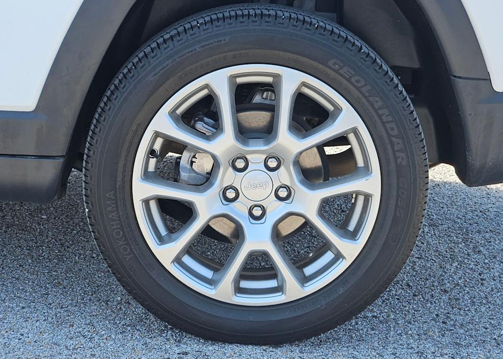 Thumbnail: 2024 Jeep Compass - 8