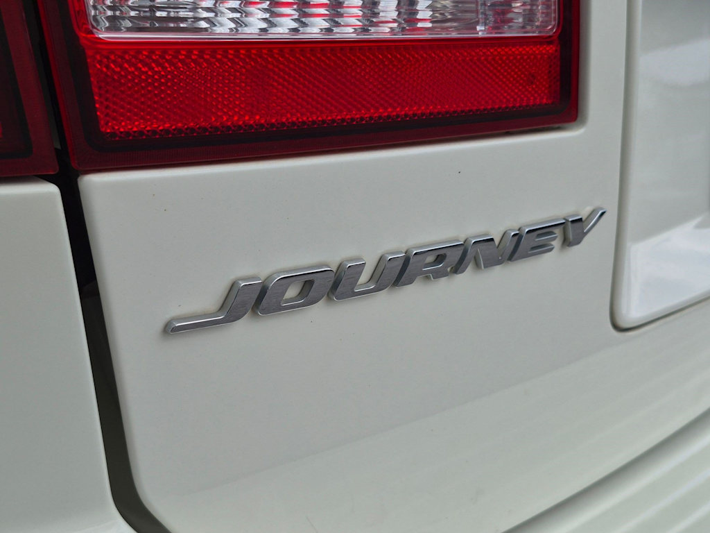 Thumbnail: 2020 Dodge Journey - 7