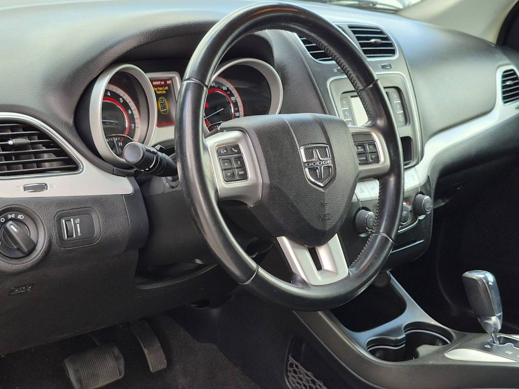 Thumbnail: 2020 Dodge Journey - 2