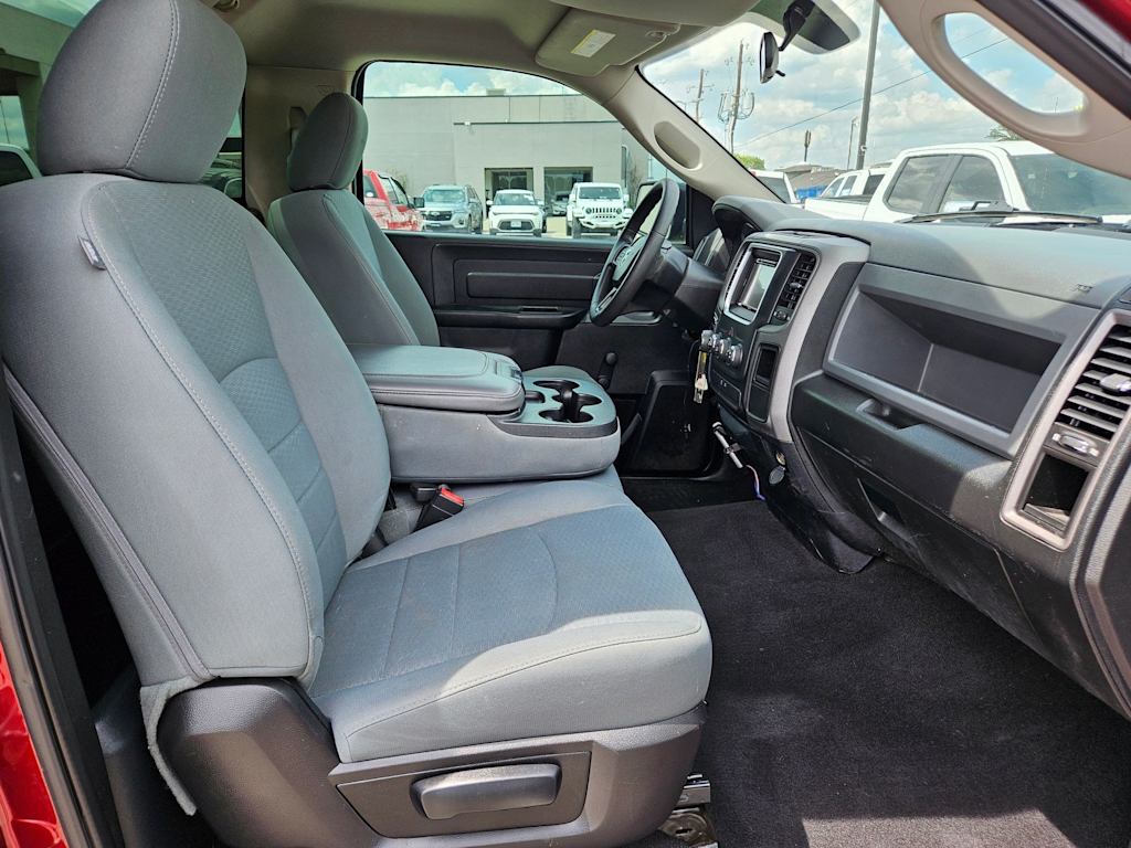 Thumbnail: 2017 RAM 1500 - 10