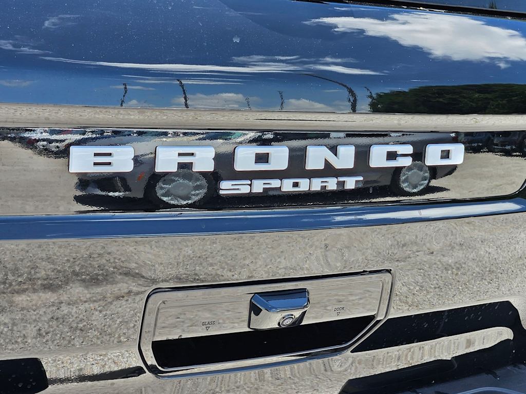 Thumbnail: 2025 Ford Bronco Sport - 7