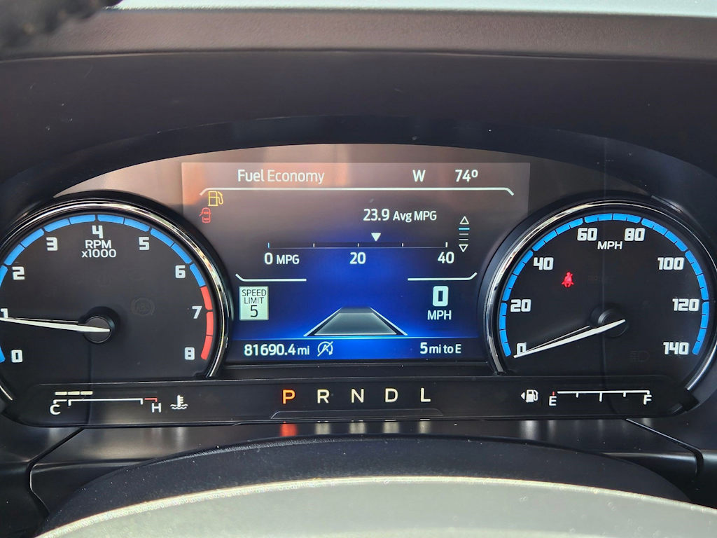 Thumbnail: 2022 Ford Bronco Sport - 15