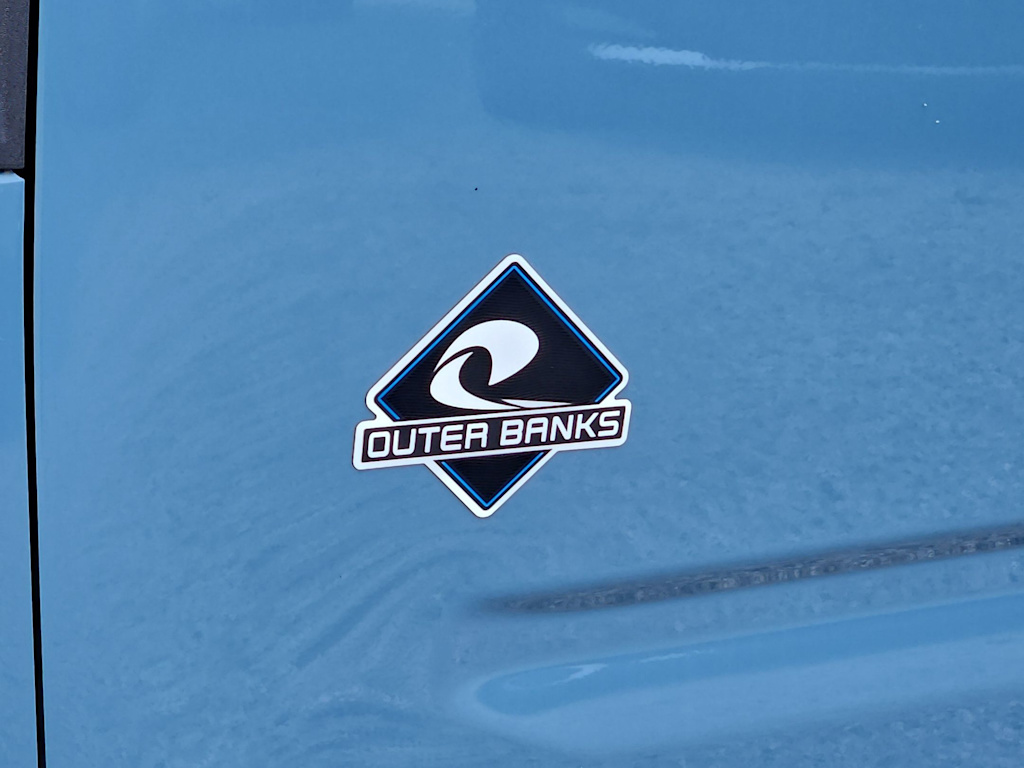 Thumbnail: 2023 Ford Bronco Sport - 6