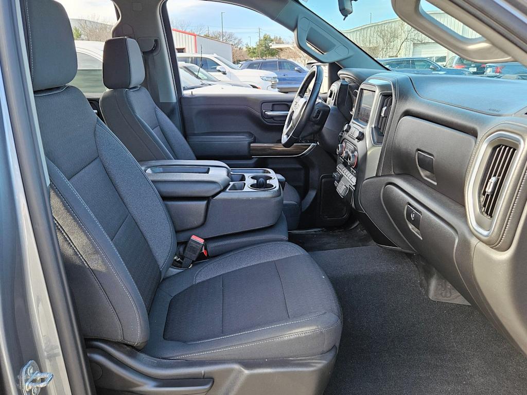 Thumbnail: 2020 Chevrolet Silverado 1500 - 12