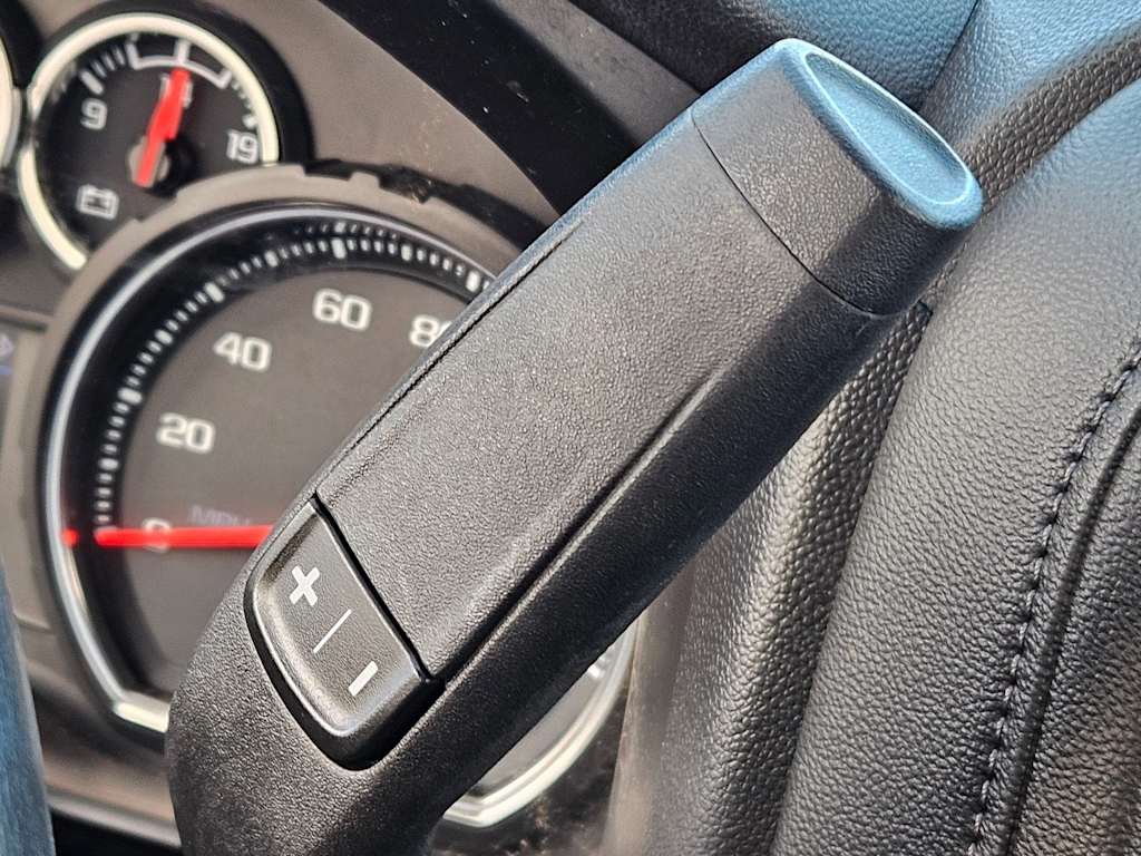 Thumbnail: 2020 Chevrolet Silverado 1500 - 18