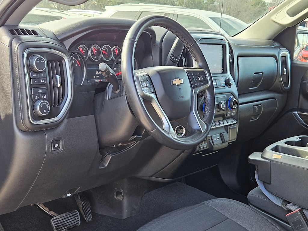 Thumbnail: 2020 Chevrolet Silverado 1500 - 2