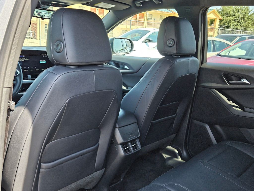 Thumbnail: 2025 Chevrolet Equinox - 12