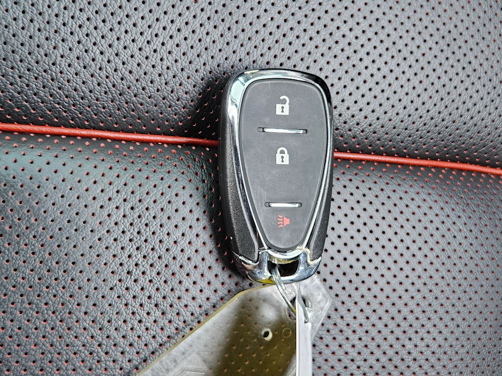 Thumbnail: 2025 Chevrolet Blazer - 18