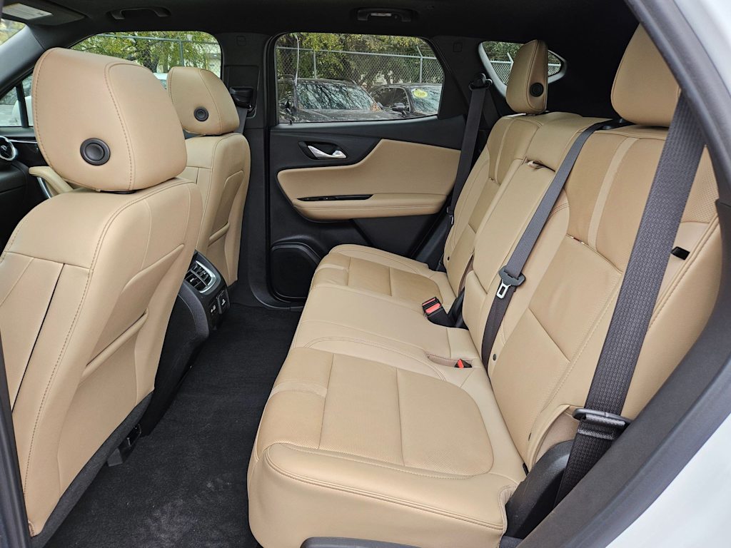 Thumbnail: 2020 Chevrolet Blazer - 12