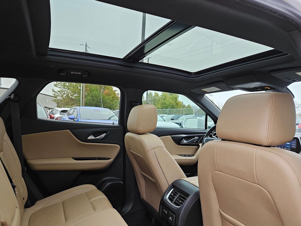 Thumbnail: 2020 Chevrolet Blazer - 27