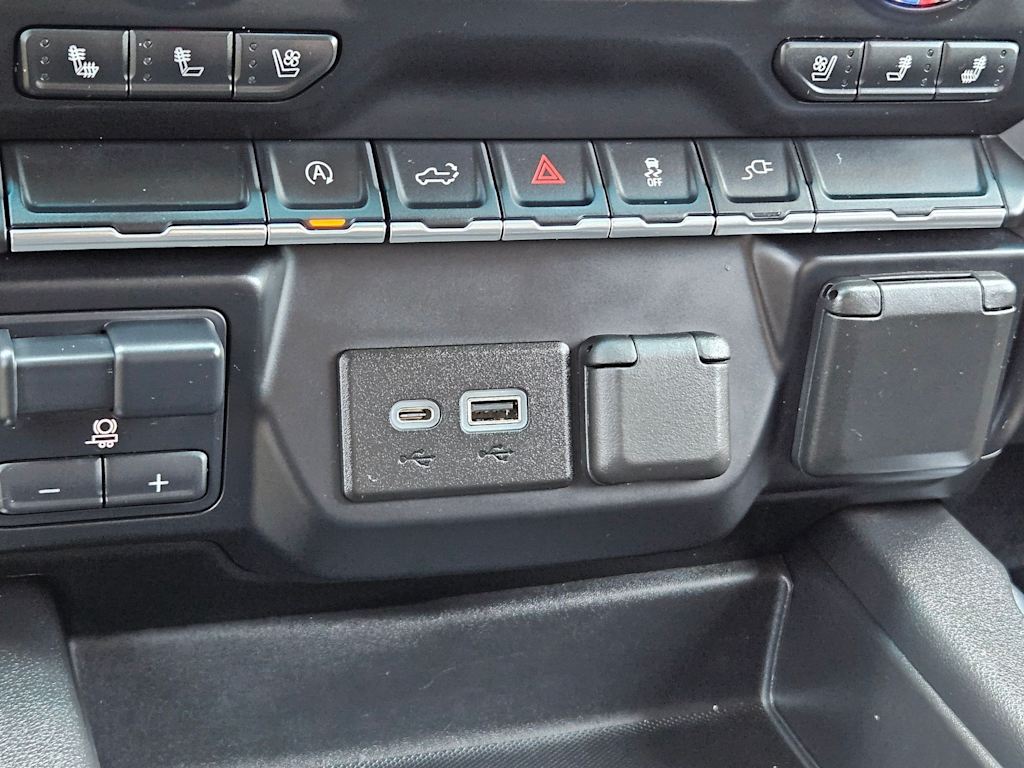 Thumbnail: 2020 GMC Sierra 1500 - 32