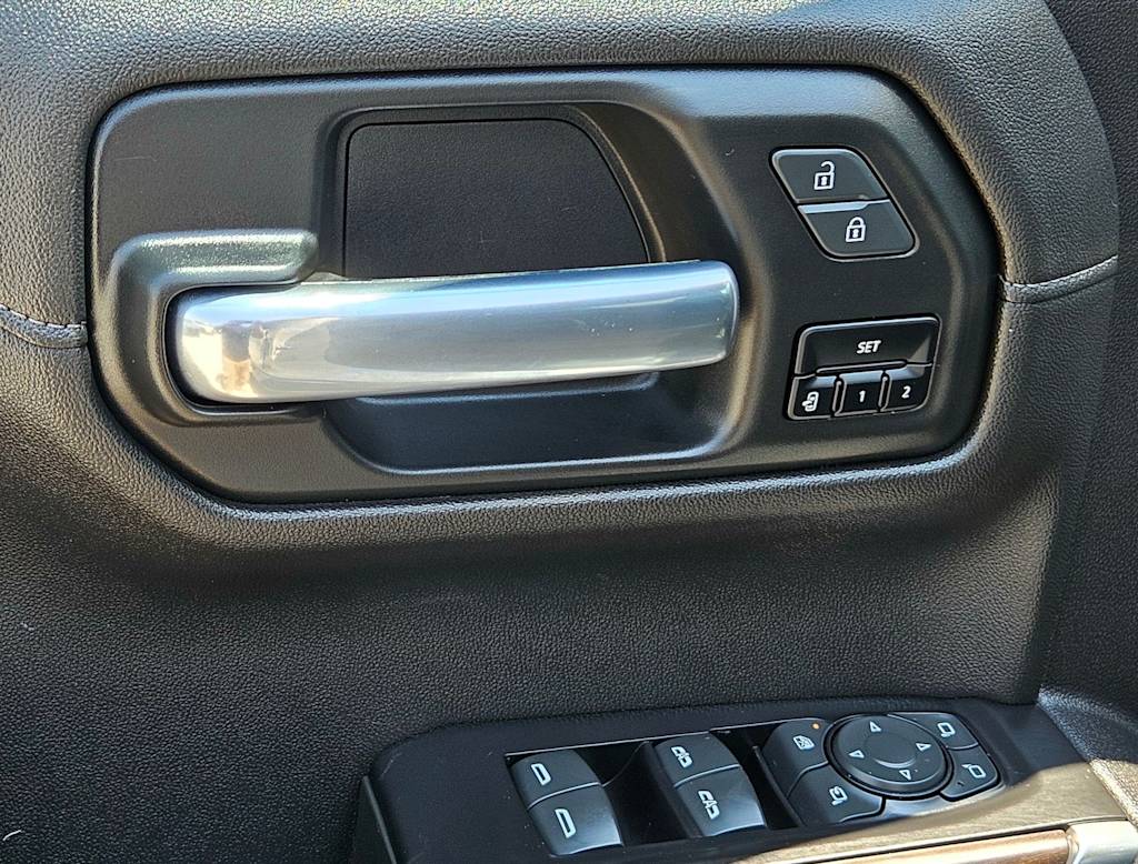 Thumbnail: 2020 GMC Sierra 1500 - 31
