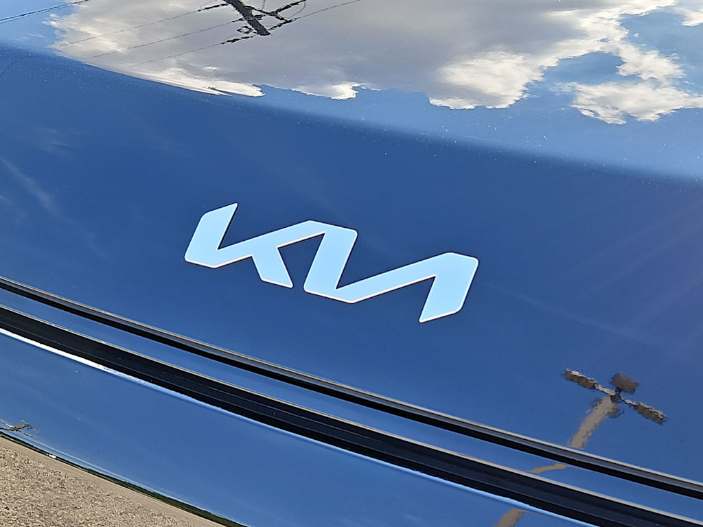 Thumbnail: 2027 Kia EV3 - 7