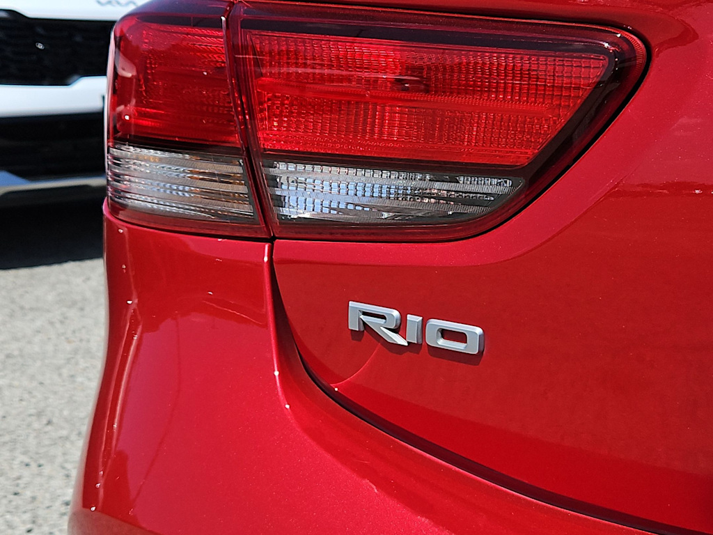 Thumbnail: 2023 Kia Rio - 19