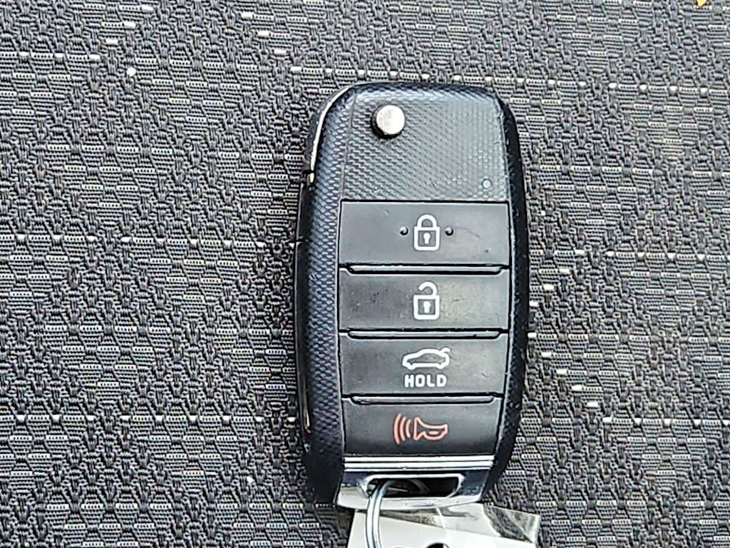 Thumbnail: 2023 Kia Rio - 14