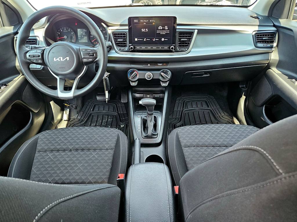 Thumbnail: 2023 Kia Rio - 9