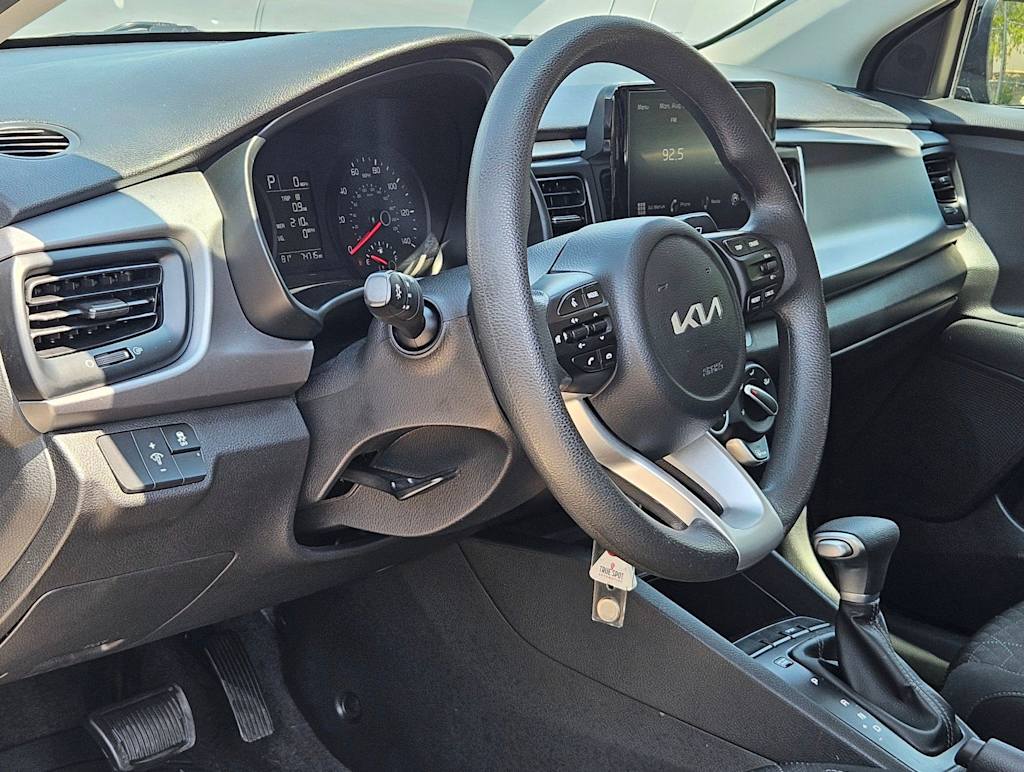 Thumbnail: 2023 Kia Rio - 2