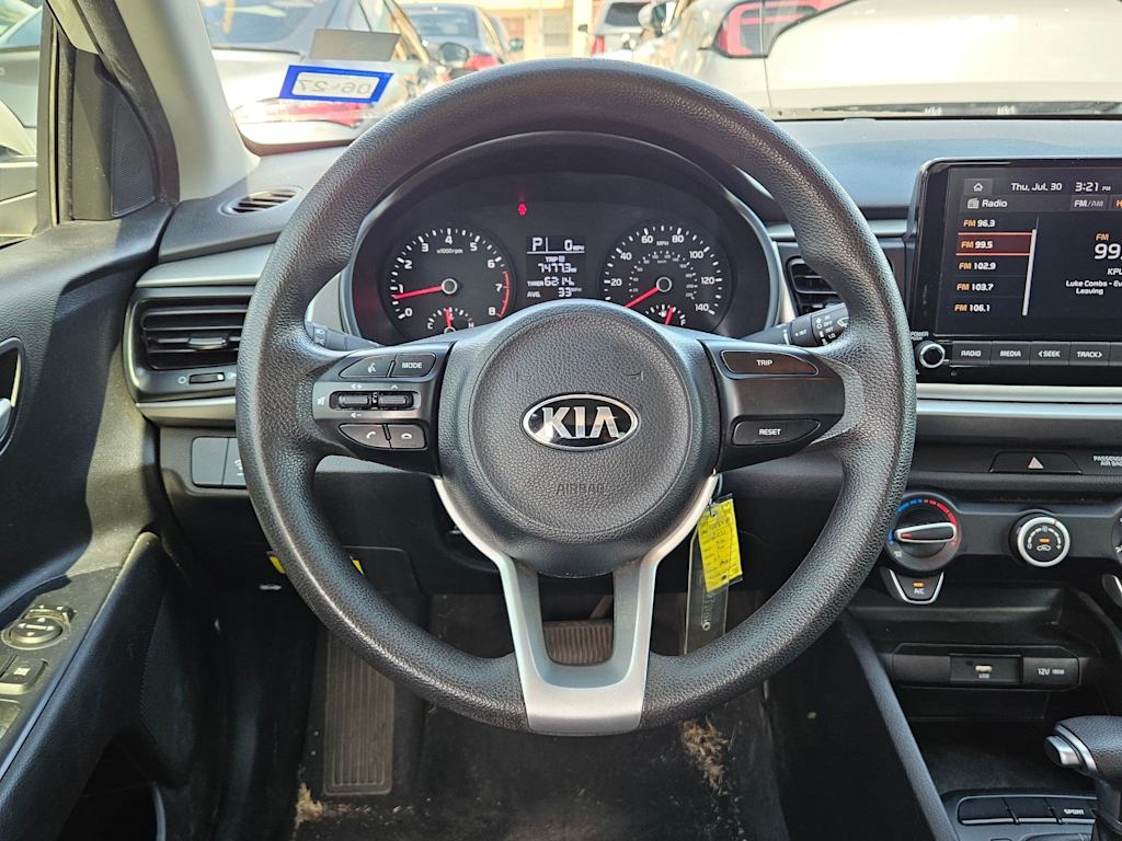 Thumbnail: 2021 Kia Rio - 12