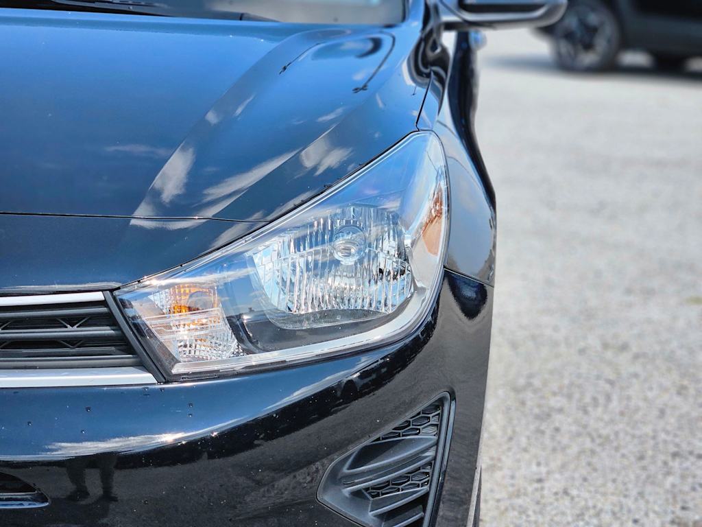 Thumbnail: 2023 Kia Rio - 19