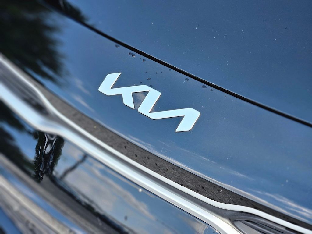 Thumbnail: 2023 Kia Rio - 6