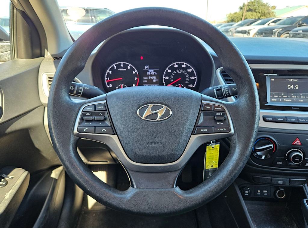 Thumbnail: 2021 Hyundai Accent - 9