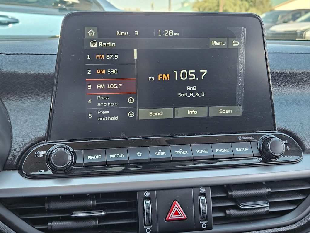 Thumbnail: 2021 Kia Forte - 12